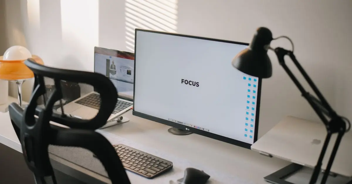 Guide d'Achat : Meilleur Équipement Ergonomique pour le Télétravail